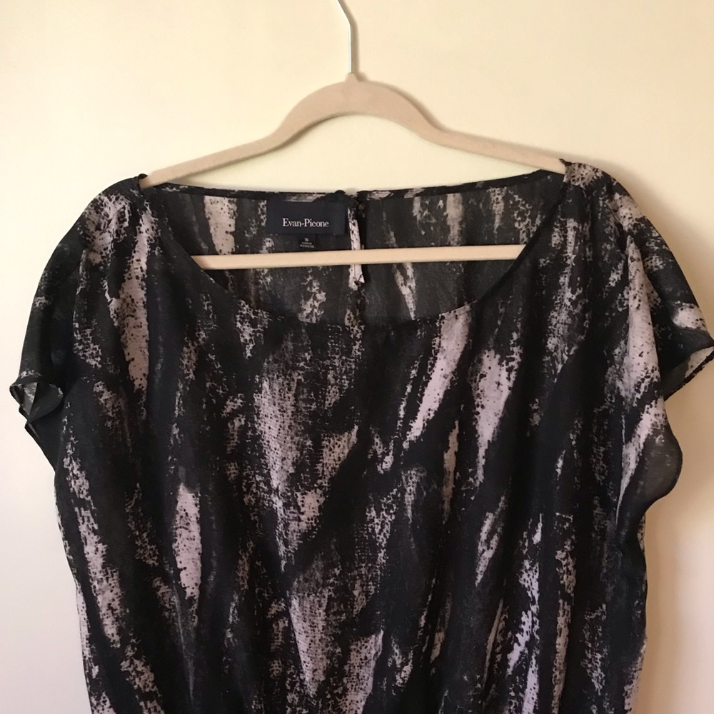 2 for $22 - EUC Evan Picone peplum top